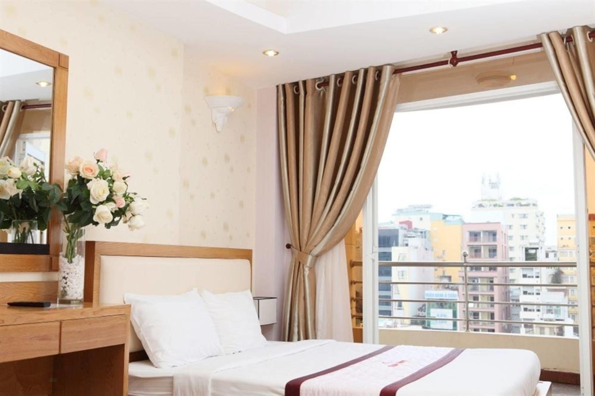 Ruby Hotel Ho Chi Minh-staden Exteriör bild